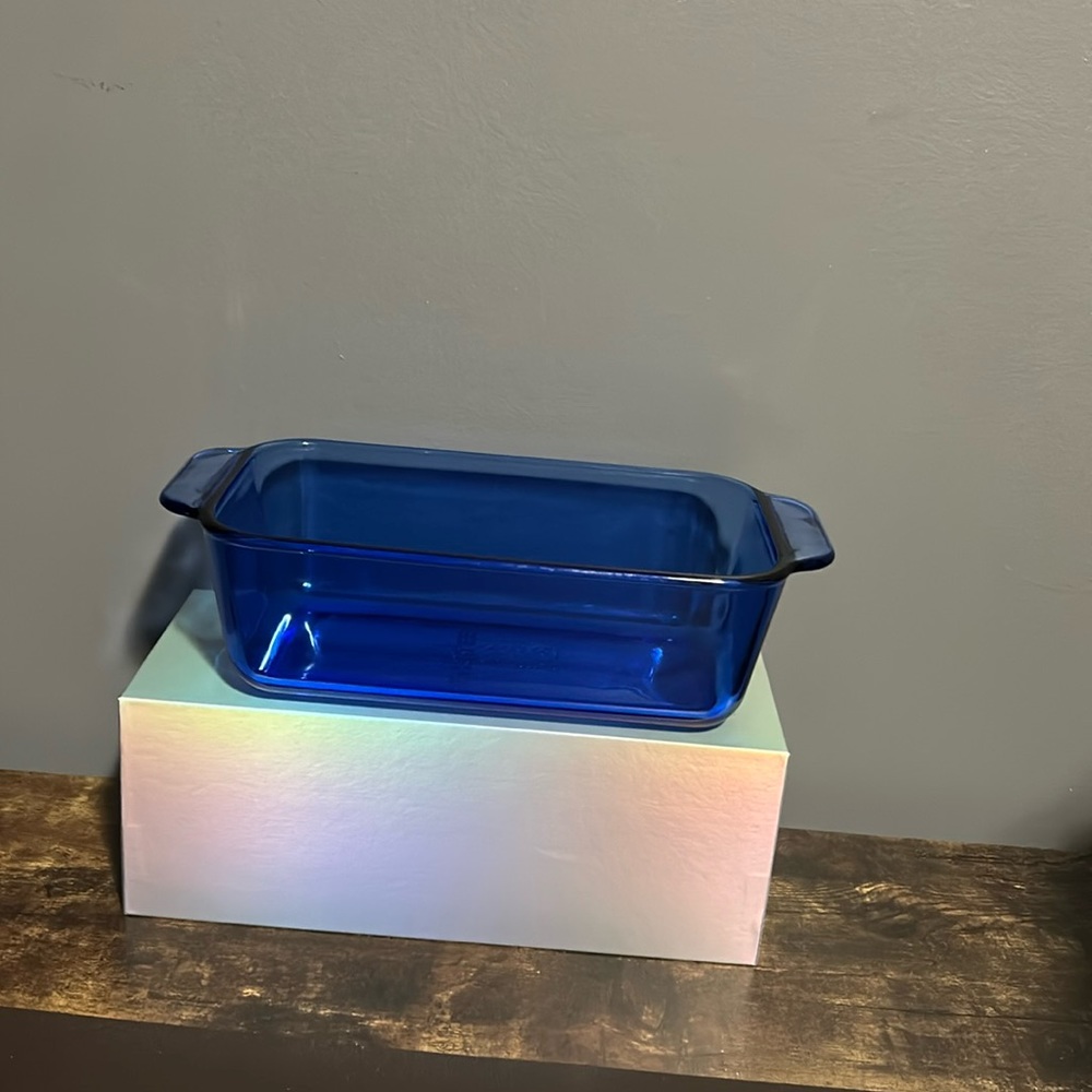 Vintage Cobalt blue Pyrex glass loaf pan dish